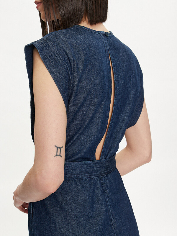 Džínsové šaty United Colors Of Benetton