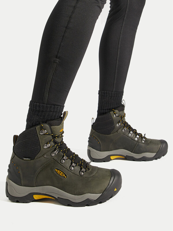 Trekingová obuv Keen