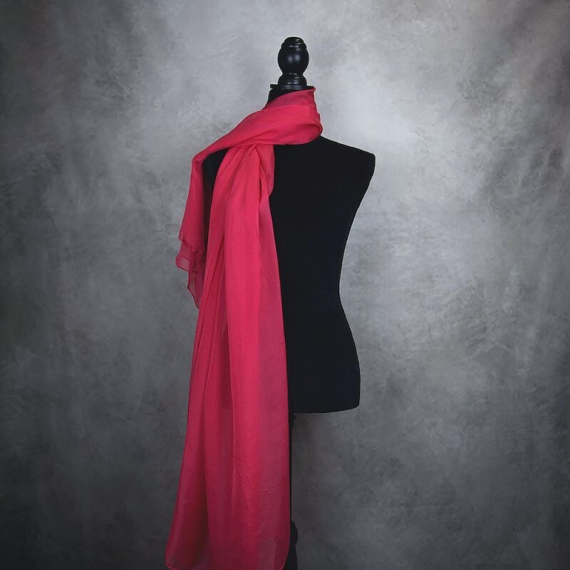 Vega Luxusný hodvábny šál ČERVENÝ 180 x 110cm, Ručná výroba na Slovensku