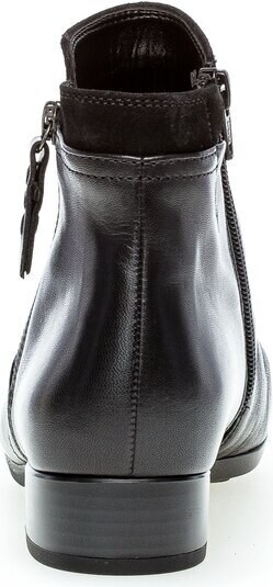 Kotníková obuv v širším zpracování Gabor 52.718.57 černá