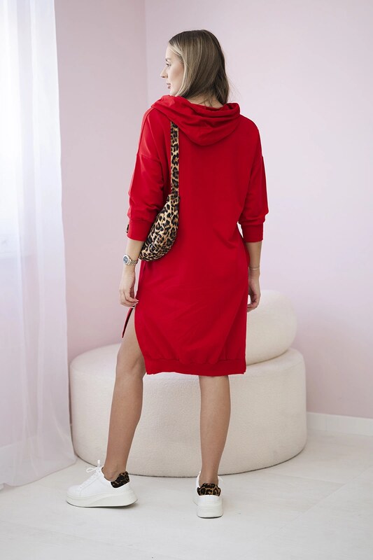 Šaty 9078 s kapucňou a dlhším chrbtom