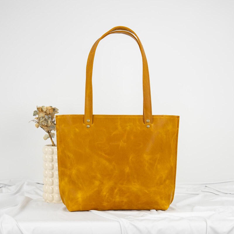 Ammyla Kožená kabelka Lea (crazy honey)