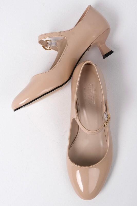 Mio Gusto Gabriela Nude Colored Patent Leather Women's Low Heeled Shoes