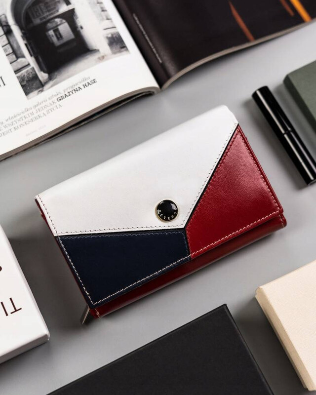 Peterson Bielo-červeno-tmavomodrá trojfarebná peňaženka Y152 [DH] PTN RD-22-GCL-Y