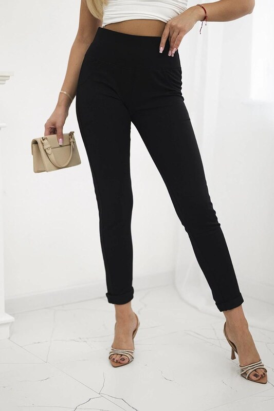 MladaModa Bavlnené nohavice s ozdobným pásom model 2399 čierne