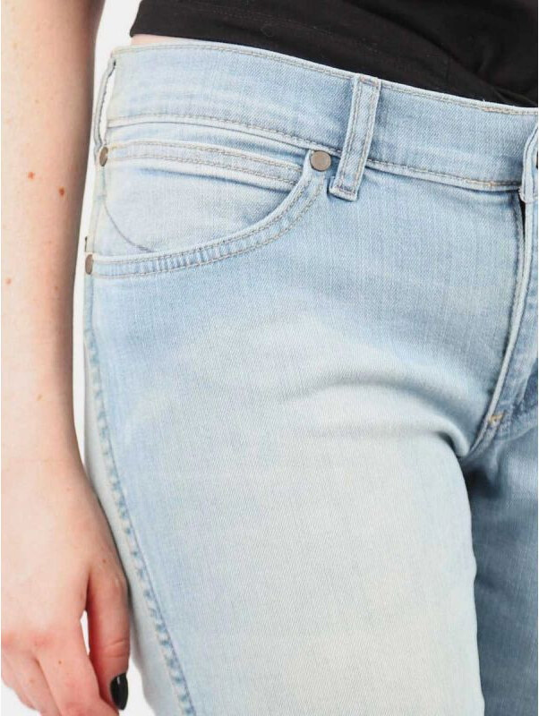 Wrangler Hailey Sunfaded nohavice W22TA322G