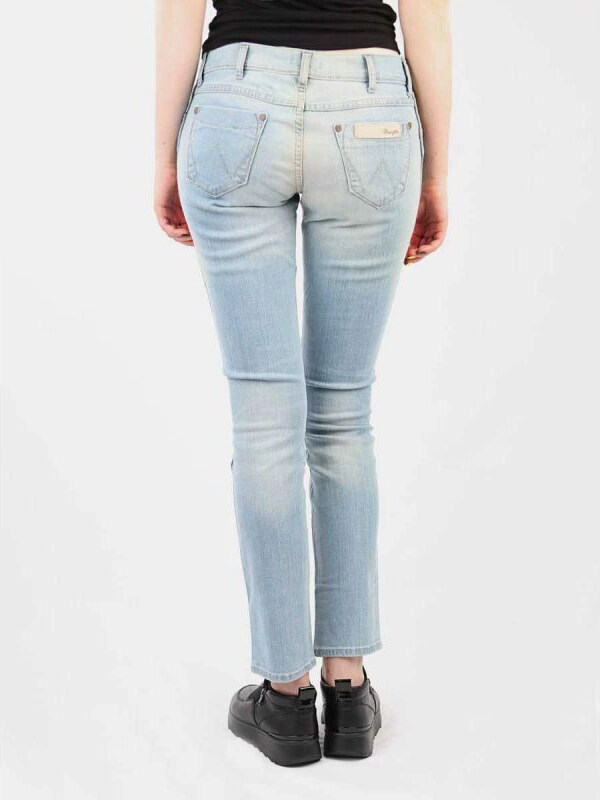 Wrangler Hailey Sunfaded nohavice W22TA322G