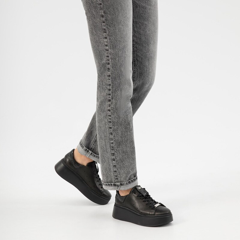 Wojas Čierne Tenisky Na Ľahkej Vysokej Podrážke