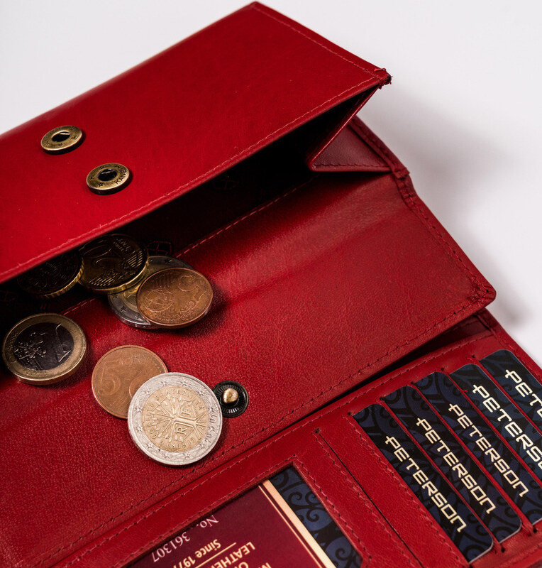 Peterson Klasická červená dámska peňaženka Y126 PTN 438 2-3-1-5989 R