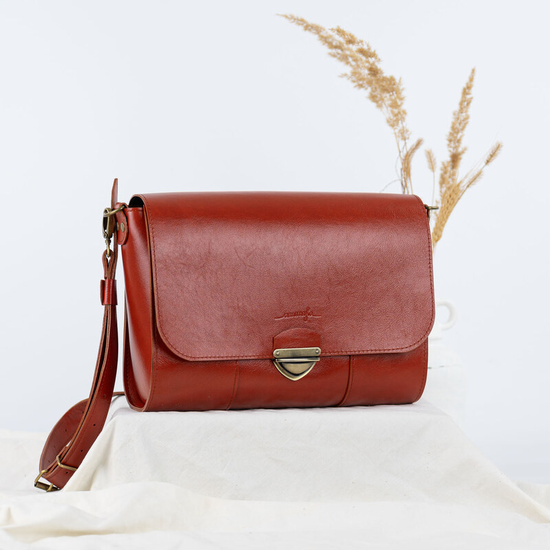 Ammyla Kožená kabelka Danae Big (tehlová hnedá)