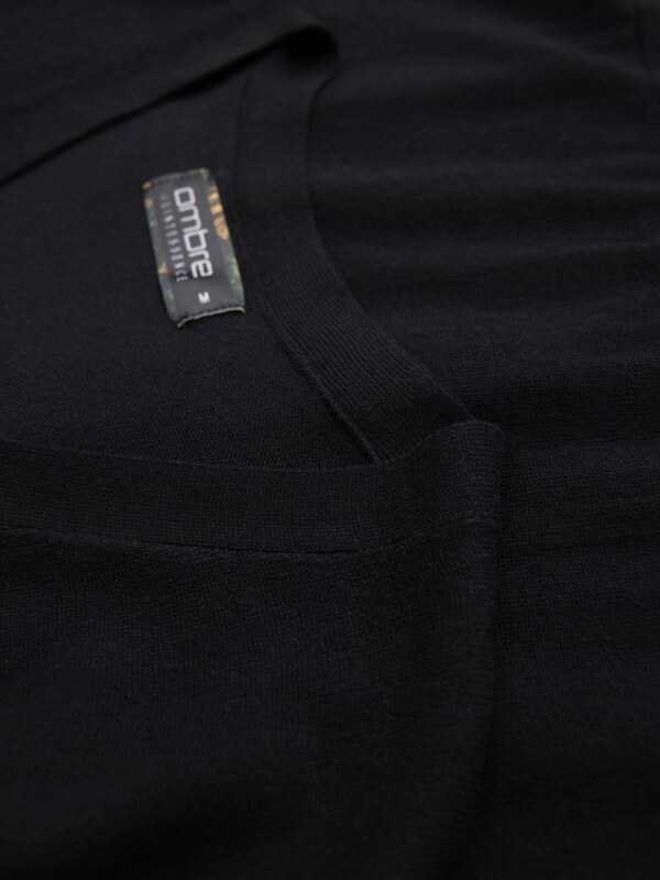 Ombre Clothing Pánsky čierny kardigán na gombíky V2 SWCD-0126