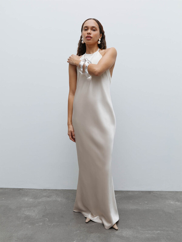 Fleur by Kaviar Gauche Večerné šaty tmelová