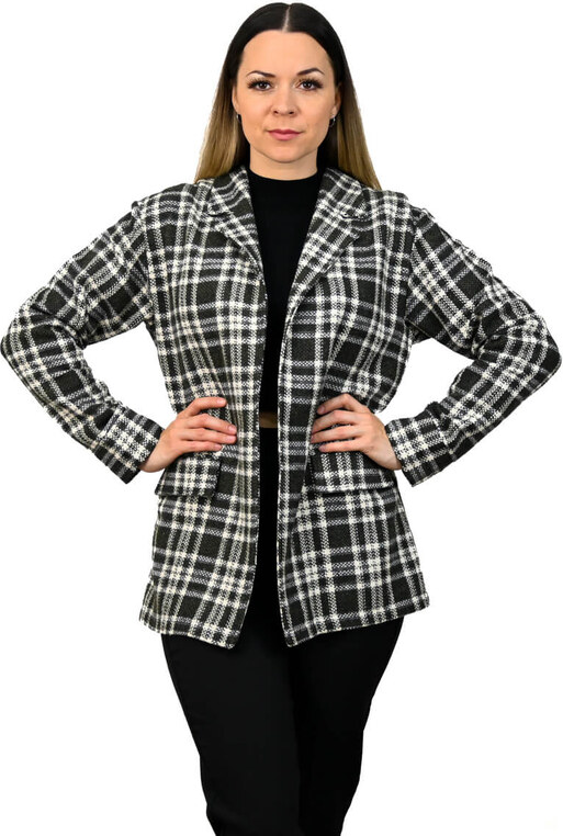 Karované sako s opaskom