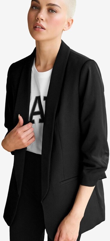 Next Blejzer čierna