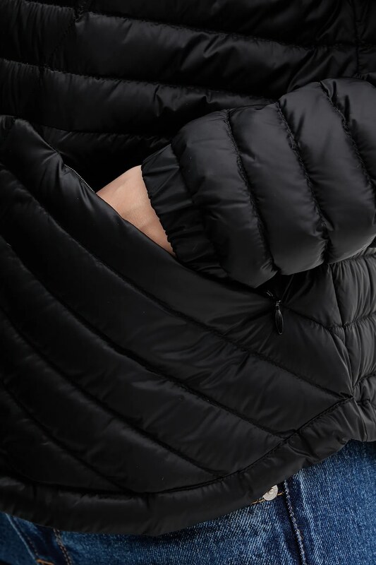 Páperová bunda Colmar