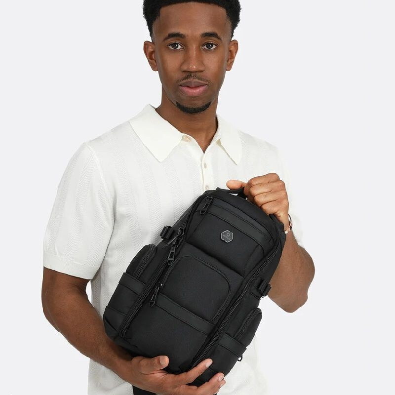 Ozuko pánsky batoh cez hruď Rahat Čierny 14L