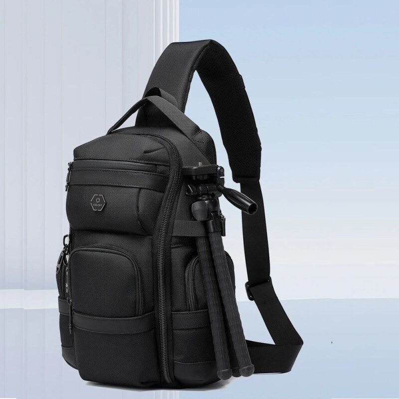 Ozuko pánsky batoh cez hruď Rahat Čierny 14L