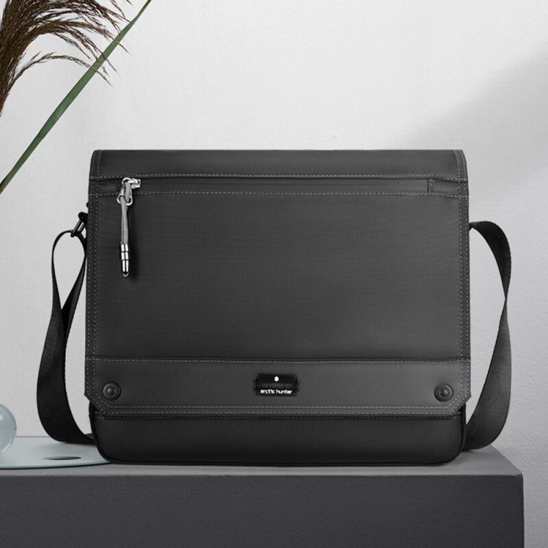 Arctic Hunter crossbody taška cez rameno Abdón Čierny 9L