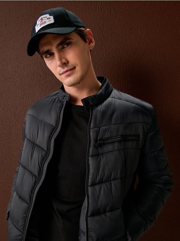 Sinsay - Šiltovka - čierna