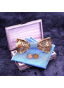 Mahoosive Drevený motýlik 3D s vreckovkou a manžetovými gombíkmi T262-C6