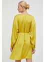 Šaty American Vintage žltá farba, mini, rovný strih