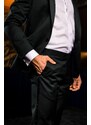 Alain Delon Čierny vlnený smoking so špicatou klopou