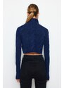 Trendyol Navy Blue Crop mäkký textúrovaný pletený sveter