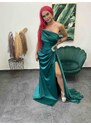 PrestigeShop Dlhé turecké elegantné šaty bez rukávov a striebornou aplikáciou v páse - smaragdovo zelené