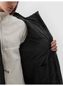 4F Dámska zatepľovacia vesta so syntetickou výplňou - čierna