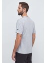 Bavlnené tričko New Balance pánsky, šedá farba, s nášivkou