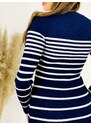 Webmoda Dámske pruhované šaty s véčkovým výstrihom - modré