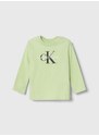 Detské tričko s dlhým rukávom Calvin Klein Jeans zelená farba, s potlačou