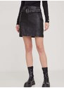 Kožená sukňa HUGO čierna farba,mini,rovný strih,50504797