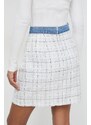 Sukňa Guess NATALIE biela farba, mini, rovný strih, W4GD0L WFWW2