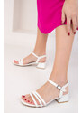 SOHO Biele dámske klasické topánky na podpätku