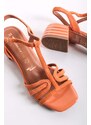 Tamaris Oranžové kožené sandále na hrubom podpätku 1-28223