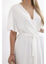 MladaModa Krátke šaty s preväzom a véčkovým výstrihom model IT-42 farba ecru